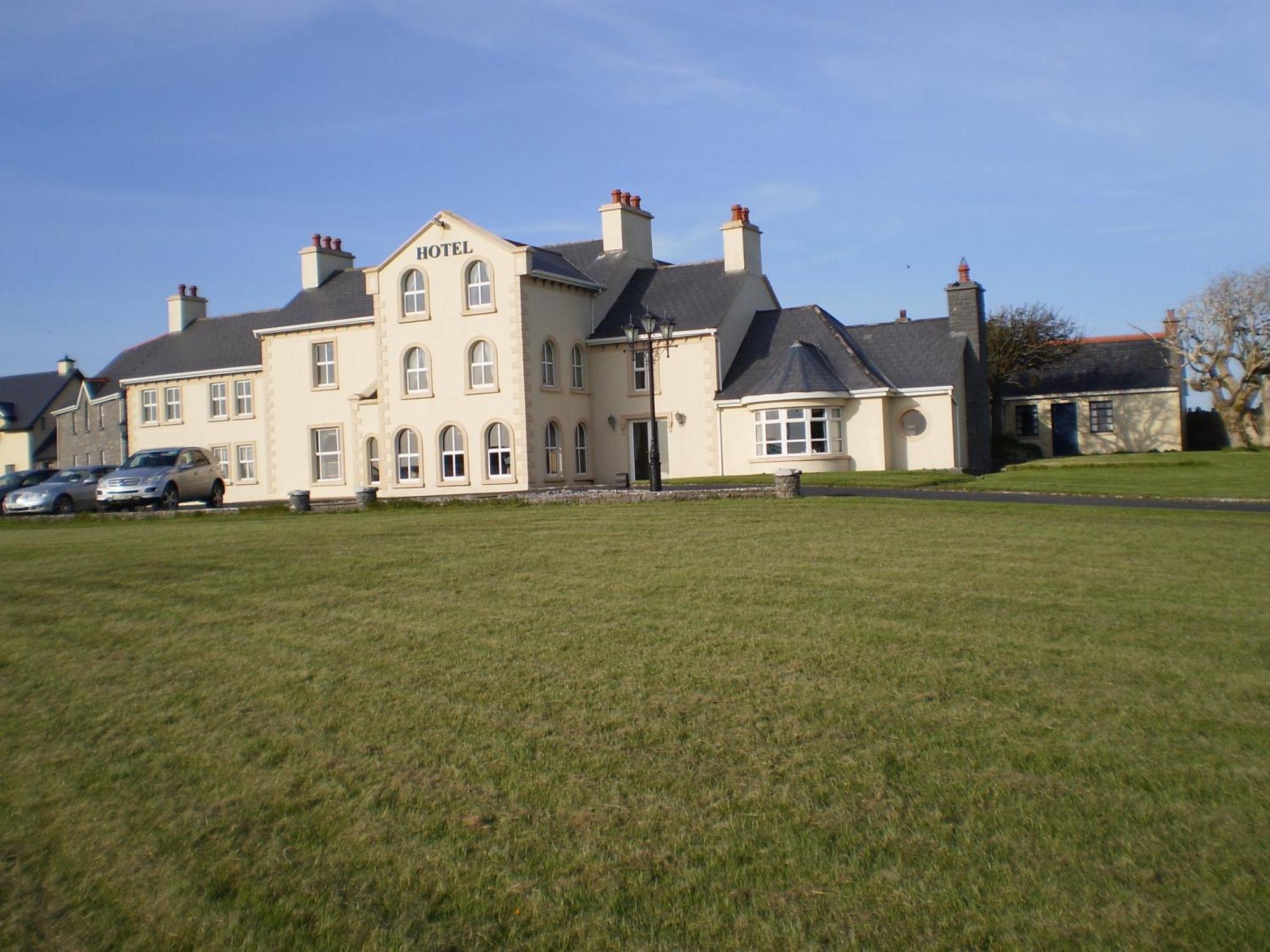 Aran View Country House Hotel Doolin Exterior photo