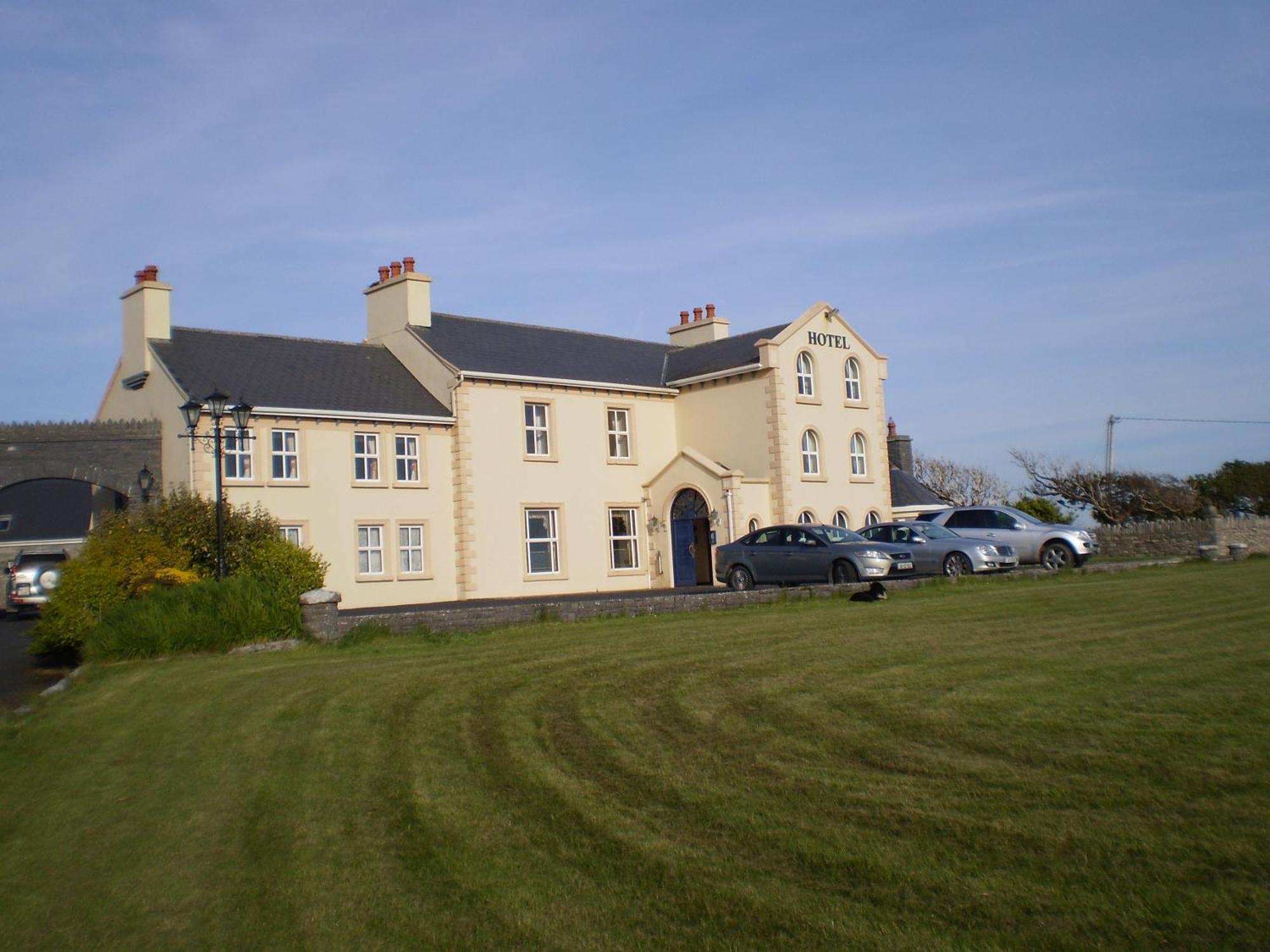 Aran View Country House Hotel Doolin Exterior photo